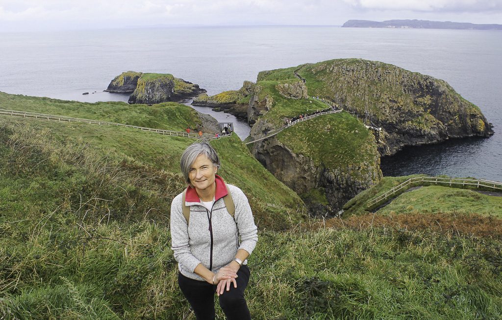 Ett av høydepunktene på Causeway Coast i Nord-Irland: Carrick-a-Rede Rope Bridge.