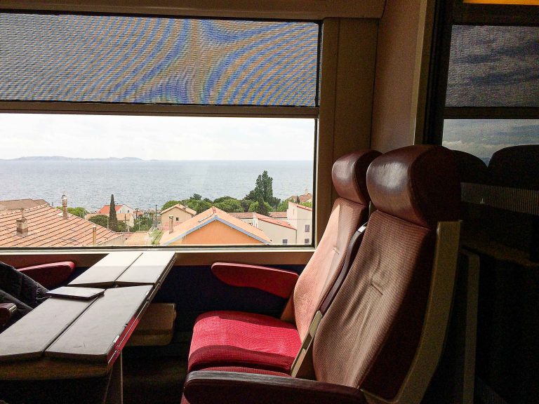Dette er noe av det beste med en ferie med tog - utsikten gjennom vinduet.